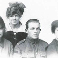 Family of Lily Chapman, nee Blackman, c 1920. George was in the Central band of the RAF for many years.