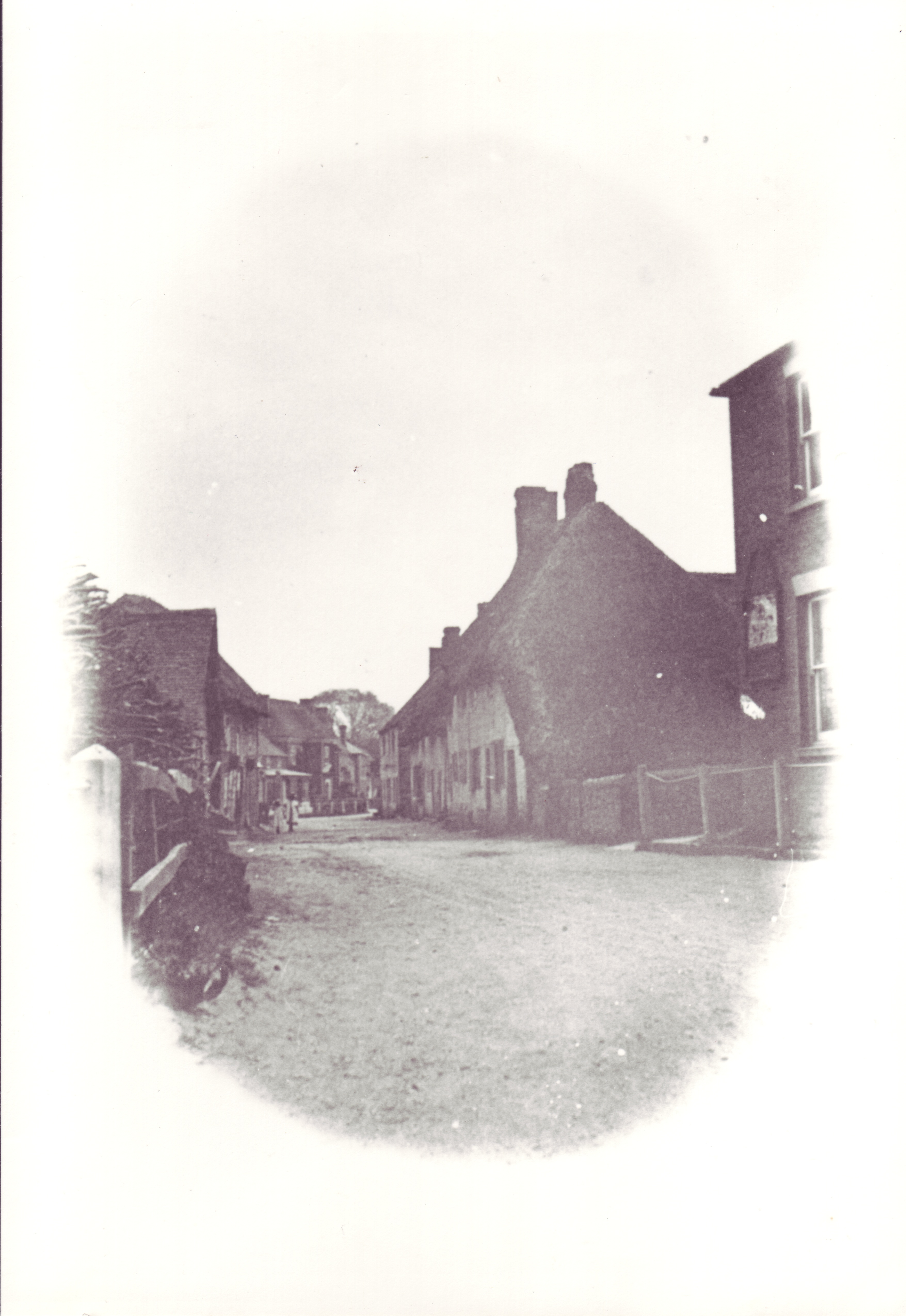View of the High Street at the end of the 19th century.