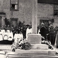 Dedication service of the War Memorial, in 1923