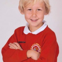 Hello, I’m Archie James Whitear and I will be 7 this year. I go to East Meon School. I’m in Oak class. My teacher is Mrs Nineham. I like Maths, Art and Craft and playing football at playtime. I hope you enjoy reading some things about my family. 