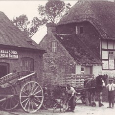 Jim Hobbs' smithy and Pillstyle Cottages in the early 1900s. Jim lived in the lean-to at Pillstyle.