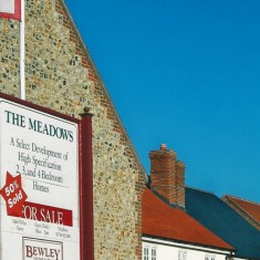 Houses for sale on the Estate, 2003.Note that it is at this stage called 'The Meadows'.
