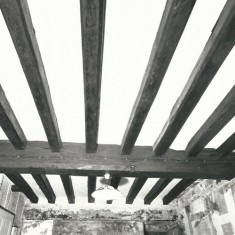 Ground floor to East, ceiling beams Ceiling beams of ground floor, room to east.