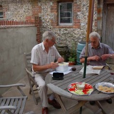 Colin Brindley and John Davies counting the takings, 2007